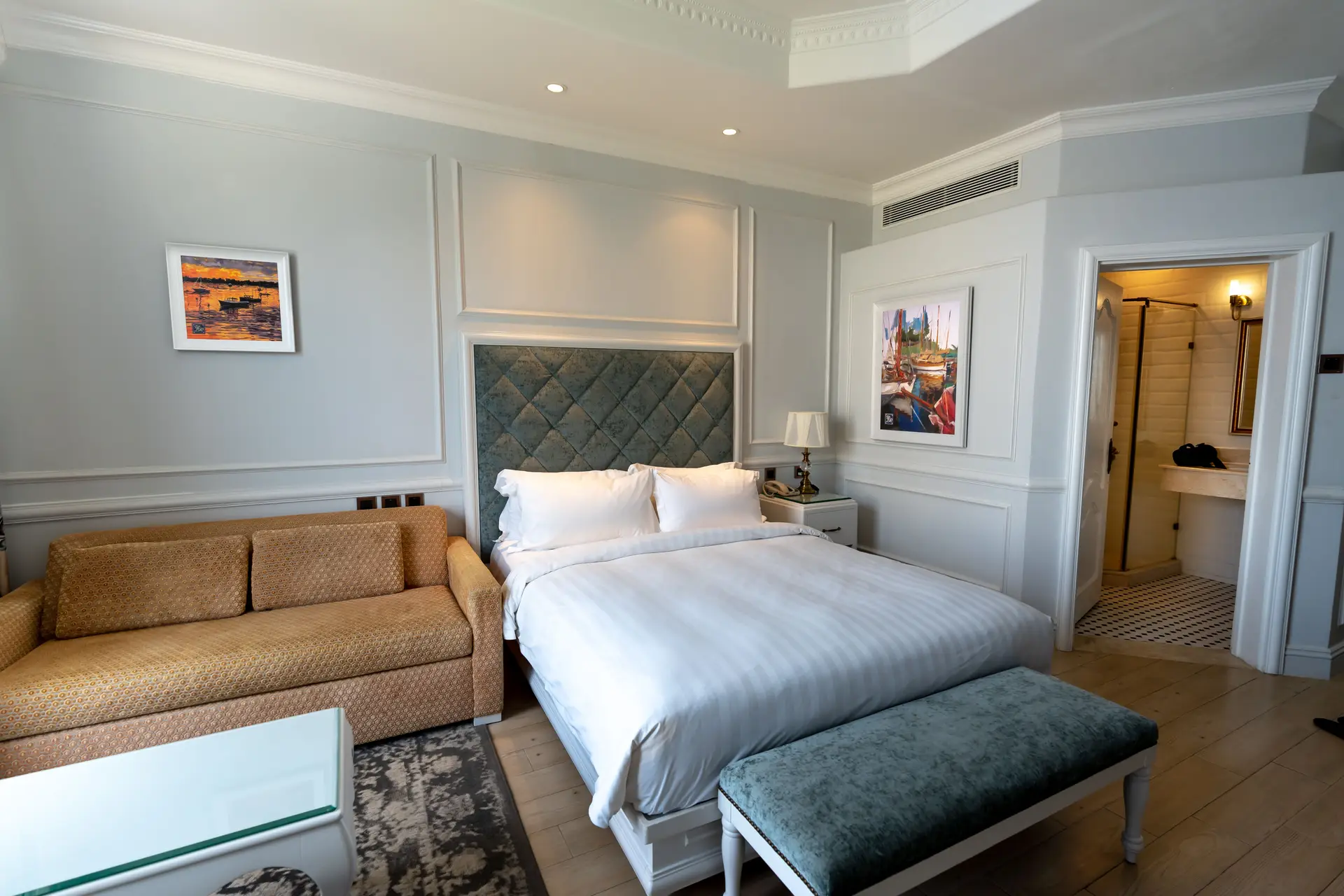 Harbour View Suite